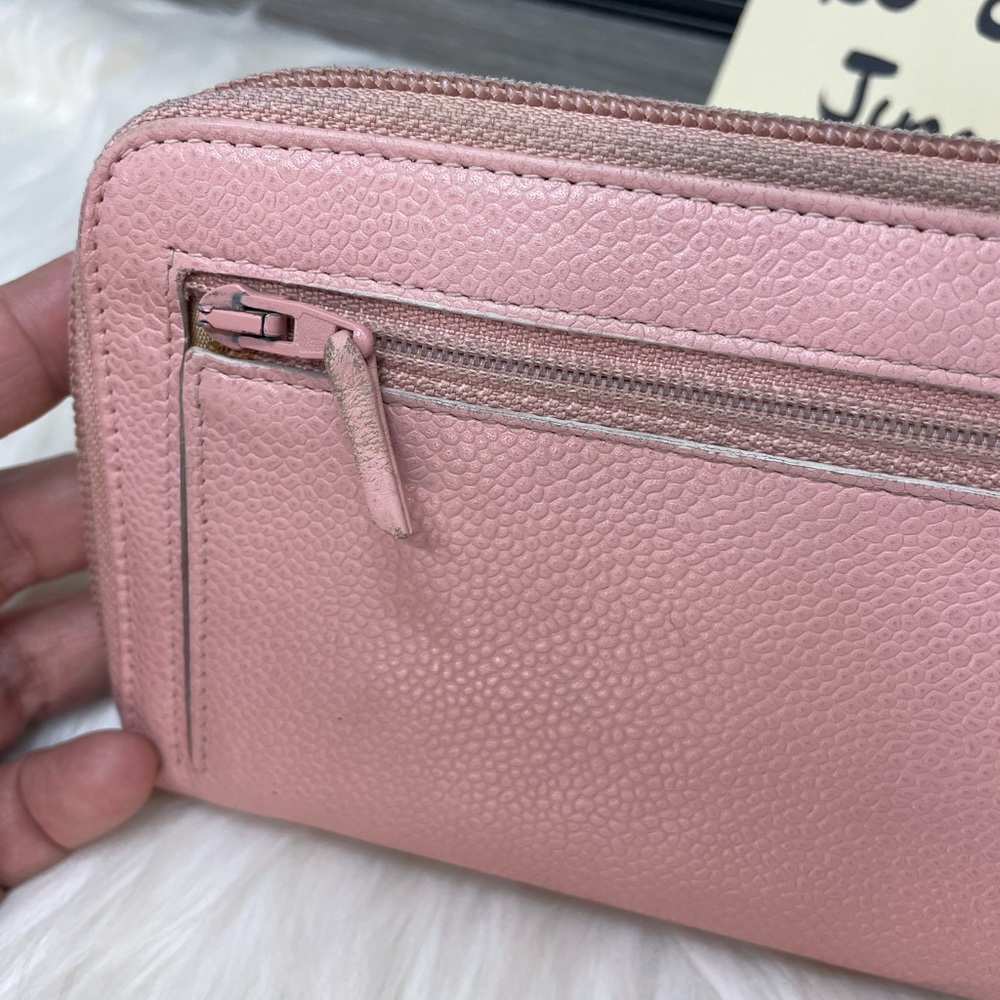 Sold on Instagram Chanel zippy wallet - Picture 5 of 11